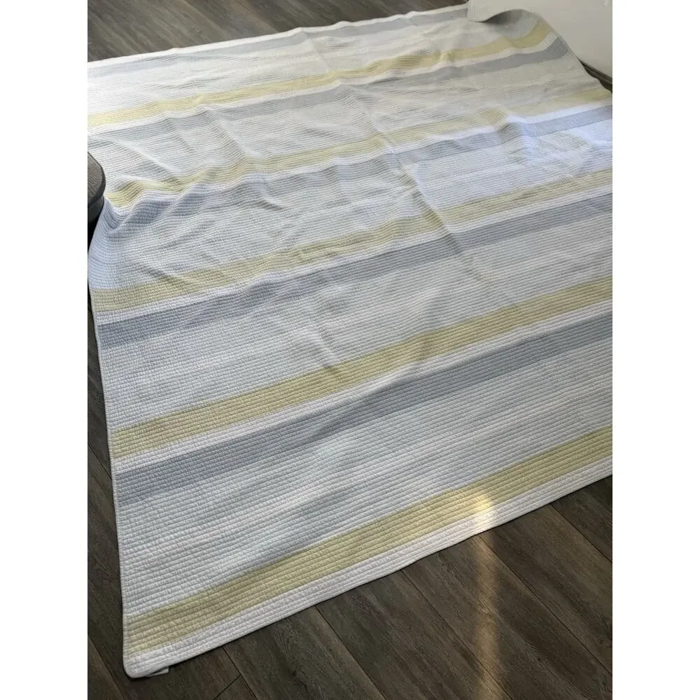 Storehouse Cotton Quilt Queen/Full White Blue Yellow Reversible Coastal Cottage